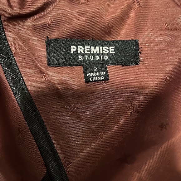 Burgundy blazer - Picture 2 of 2